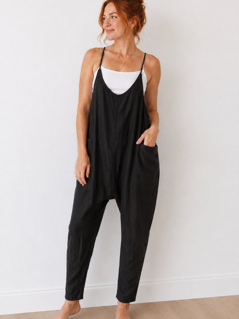 Black Women's Sleeveless Jumpsuit